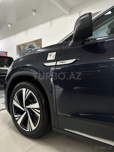 Volkswagen ID.6 Crozz-29