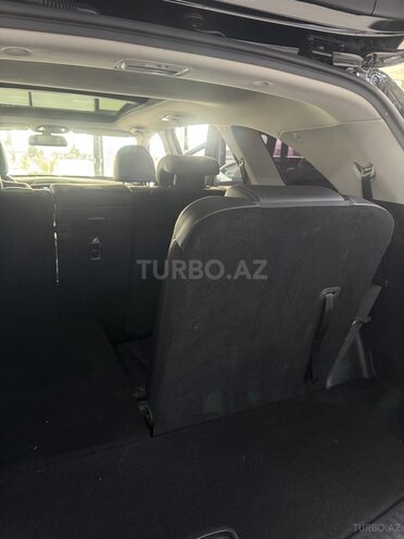 Kia Sorento-16