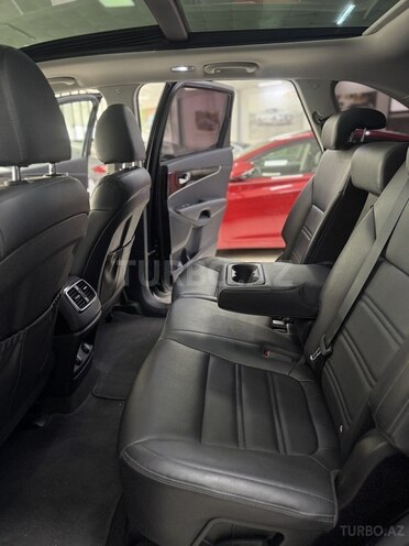 Kia Sorento-17