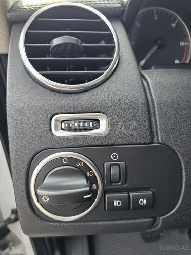 Land Rover Discovery 2014, 228,557 km - 3.0 l - Bakı