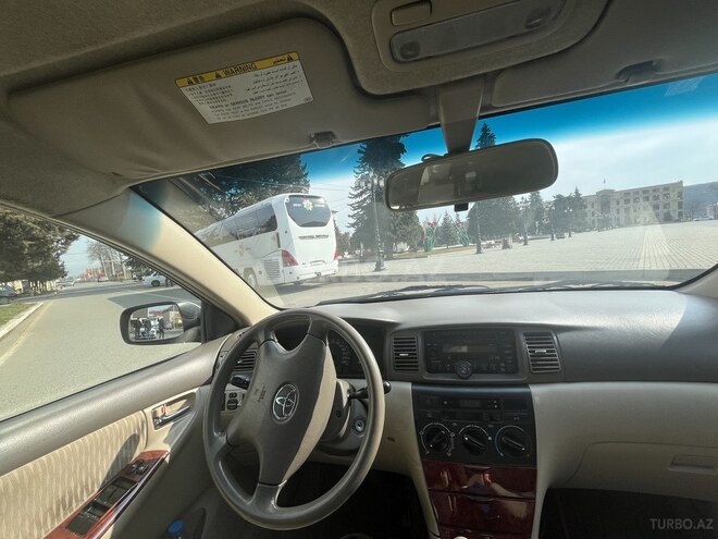Toyota Corolla 2005, 200,500 km - 1.8 l - Bakı