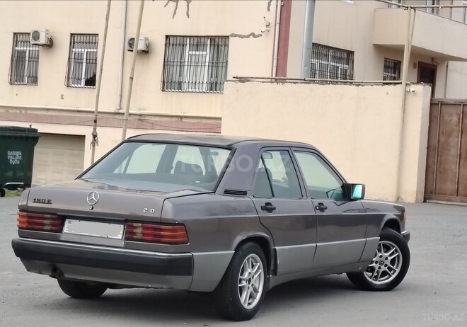 Mercedes 190 1991, 245,000 km - 2.0 л - Bakı