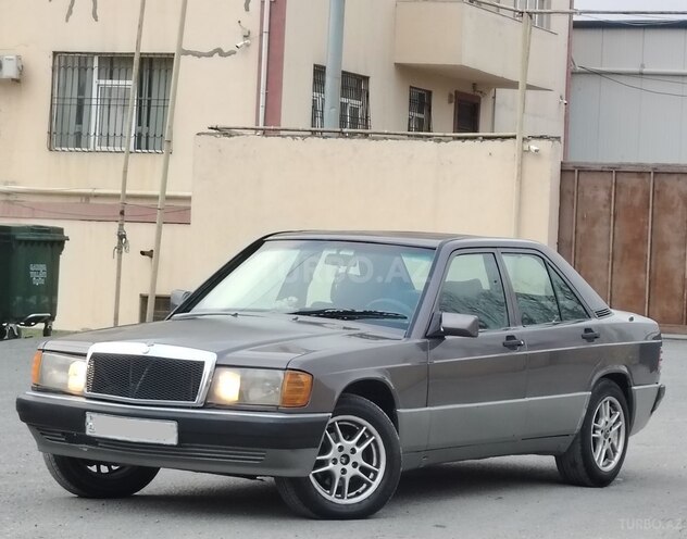 Mercedes 190 1991, 245,000 km - 2.0 л - Bakı