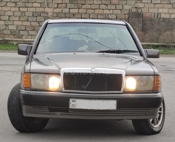 Mercedes 190 1991, 245,000 km - 2.0 л - Bakı
