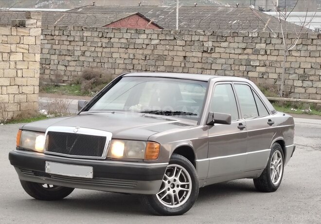 Mercedes 190 1991, 245,000 km - 2.0 л - Bakı