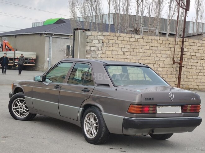 Mercedes 190 1991, 245,000 km - 2.0 л - Bakı