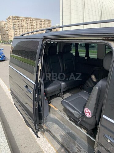 Mercedes Viano-6