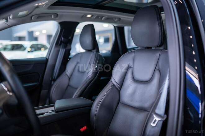 Volvo XC60-14