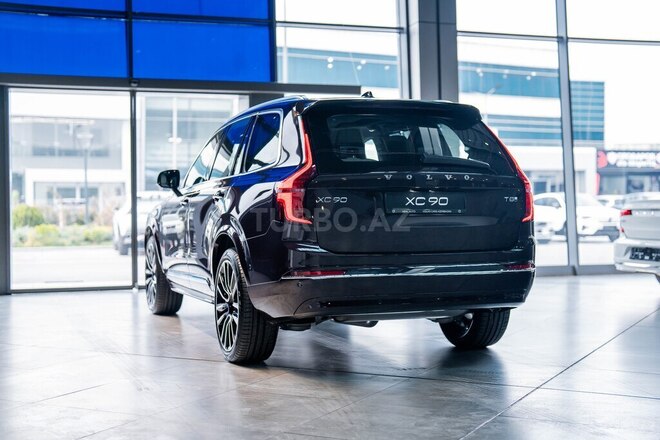 Volvo XC90-12