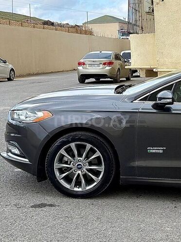 Ford Fusion (North America)-2
