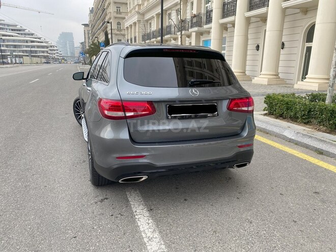 Mercedes GLC 300 2017, 200,000 km - 2.0 l - Bakı