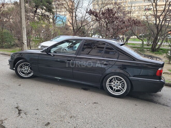 BMW 525 2003, 369,000 km - 2.5 l - Bakı