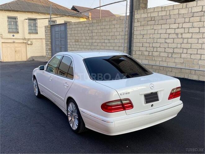 Mercedes E 240 2000, 220,000 km - 2.4 l - Gəncə