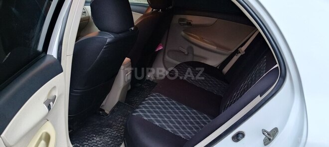 Toyota Corolla 2010, 166,000 km - 1.8 l - Mingəçevir