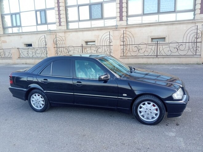 Mercedes C 220 d 1999, 450,000 km - 2.2 l - Bakı