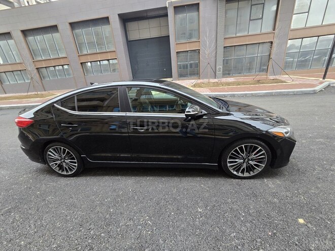 Hyundai Elantra 2018, 114,000 km - 1.6 l - Qazax