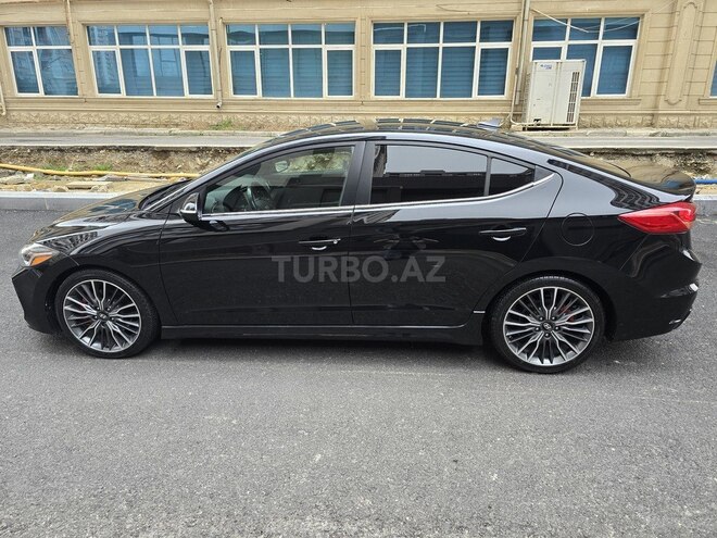 Hyundai Elantra 2018, 114,000 km - 1.6 l - Qazax