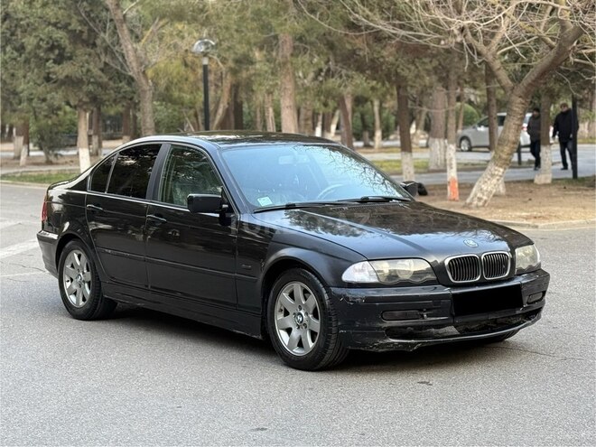 BMW 318 1999, 258,741 km - 1.9 l - Sumqayıt