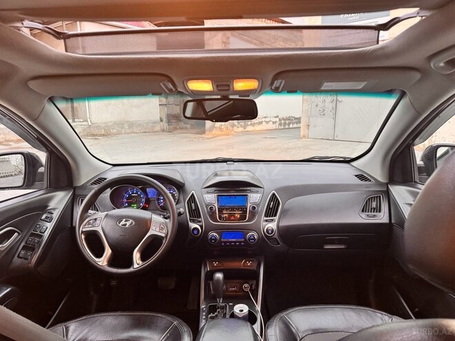 Hyundai ix35 2011, 200,000 km - 2.0 l - Bakı