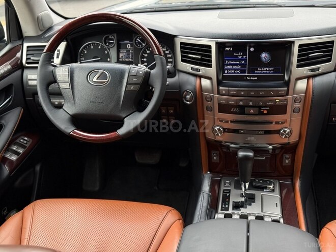 Lexus LX 570 2013, 176,000 km - 5.7 l - Bakı