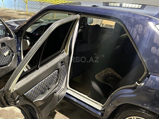 Mercedes E 200 1992, 410,000 km - 2.0 l - Bakı