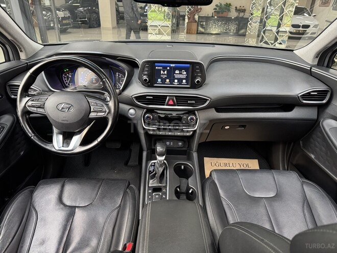 Hyundai Santa Fe-8