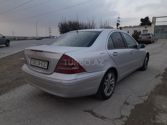 Mercedes C 200 2002, 353,500 km - 2.0 l - Bakı