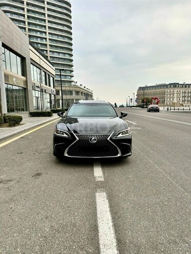 Lexus ES 300h 2019, 43,300 km - 2.5 l - Bakı
