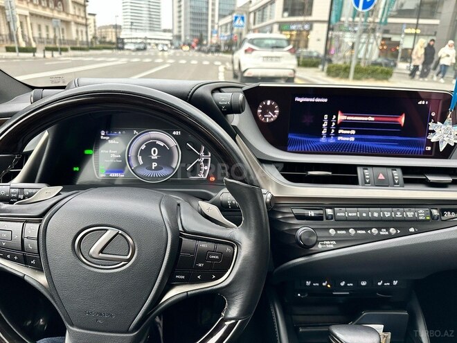 Lexus ES 300h 2019, 43,300 km - 2.5 l - Bakı