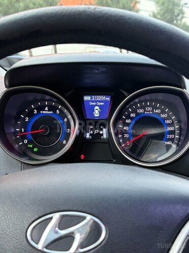 Hyundai Elantra 2012, 213,000 km - 1.8 л - Bakı