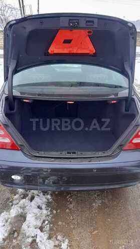 Mercedes C 180 2001, 150,000 km - 2.0 l - Qusar