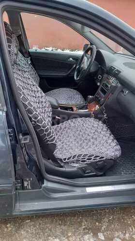 Mercedes C 180 2001, 150,000 km - 2.0 l - Qusar