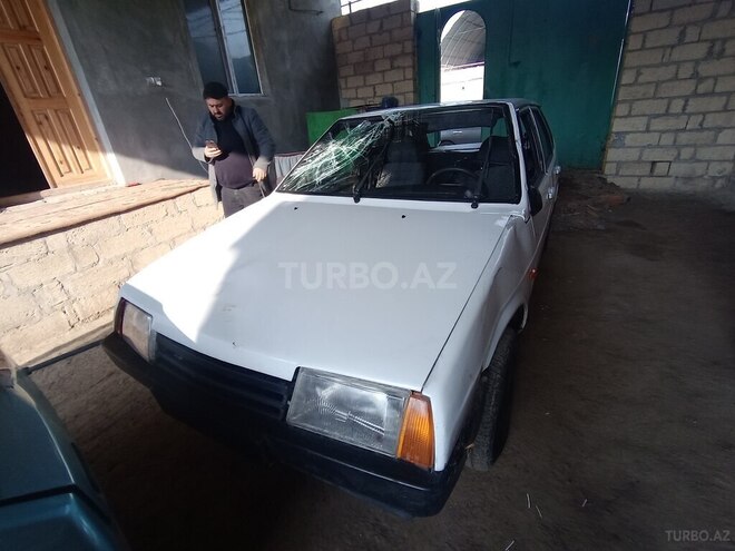 LADA (VAZ) 2109 2001, 200,000 km - 1.6 л - Göygöl