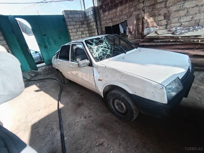 LADA (VAZ) 2109 2001, 200,000 km - 1.6 л - Göygöl