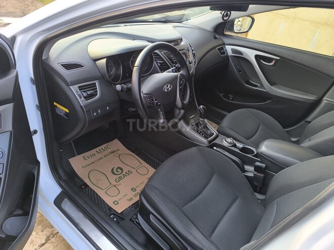 Hyundai Elantra 2014, 254,276 km - 1.8 l - Masallı