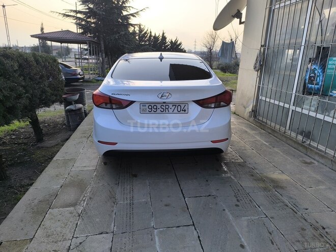 Hyundai Elantra 2014, 254,276 km - 1.8 l - Masallı