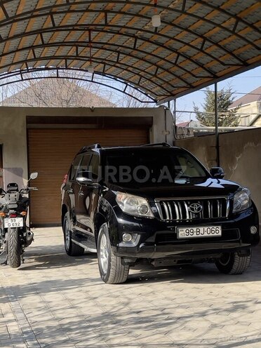 Toyota Land Cruiser Prado 2009, 270,000 km - 4.0 l - Bakı