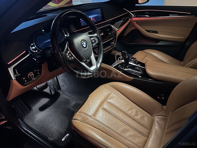 BMW 520 2018, 127,000 km - 2.0 l - Bakı