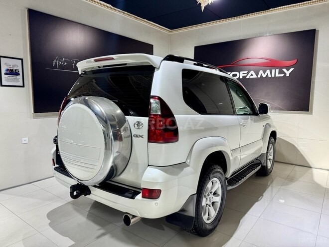 Toyota Land Cruiser Prado-6