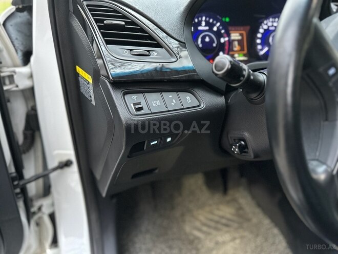 Hyundai Grandeur 2015, 203,841 km - 2.2 л - Bakı