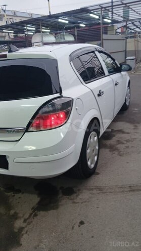 Opel Astra 2009, 289,802 km - 1.4 l - Gəncə