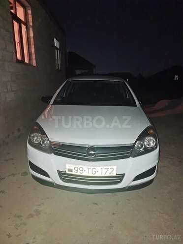 Opel Astra 2009, 289,802 km - 1.4 l - Gəncə