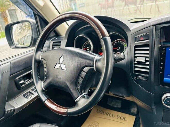 Mitsubishi Pajero 2014, 132,000 km - 3.0 l - Bakı