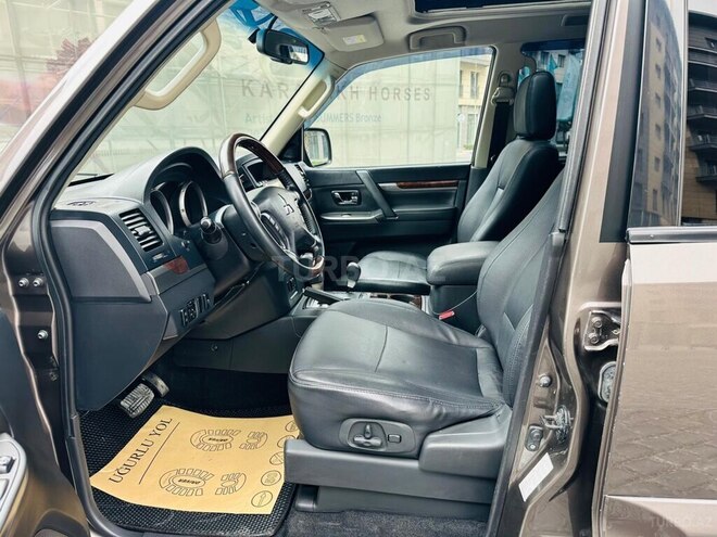 Mitsubishi Pajero 2014, 132,000 km - 3.0 l - Bakı