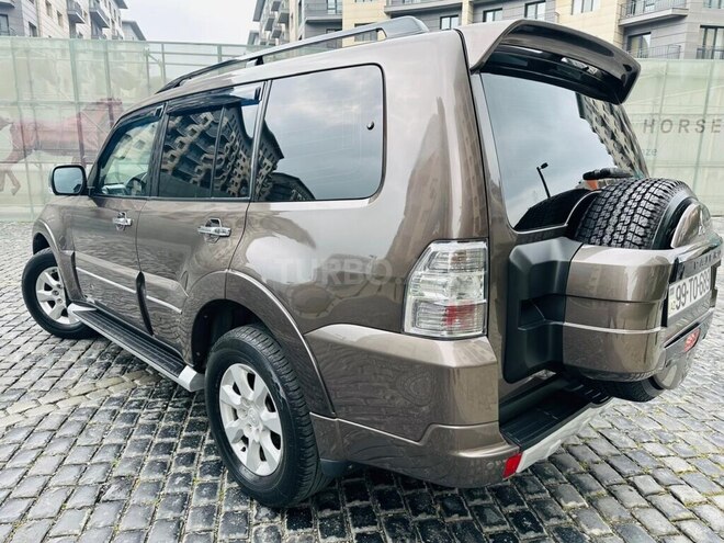 Mitsubishi Pajero 2014, 132,000 km - 3.0 l - Bakı