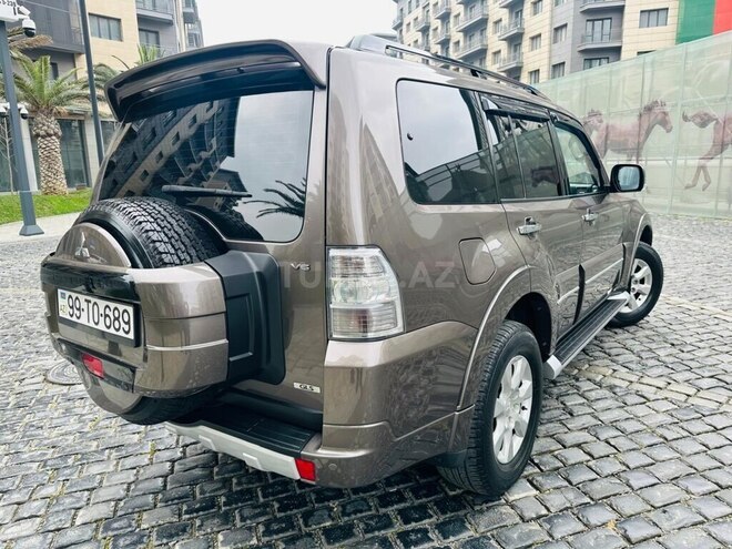 Mitsubishi Pajero 2014, 132,000 km - 3.0 l - Bakı