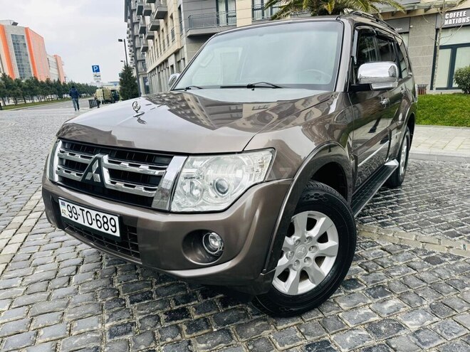 Mitsubishi Pajero 2014, 132,000 km - 3.0 l - Bakı