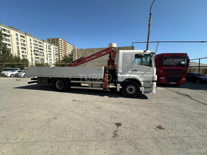 Mercedes Atego 1828 2001, 504,338 km - 6.4 l - Bakı