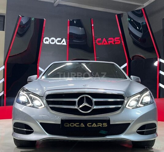 Mercedes E 220 d-1