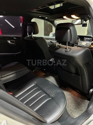 Mercedes E 220 d-14